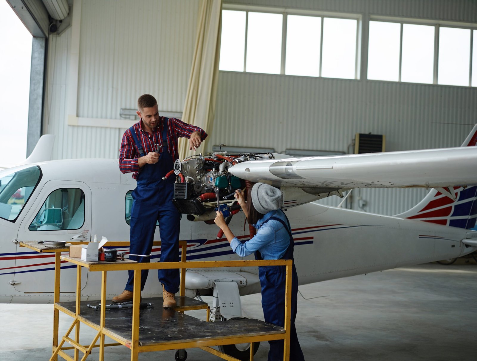 Unlocking the Future: Navigating Aviation with ARINC 500 Technology