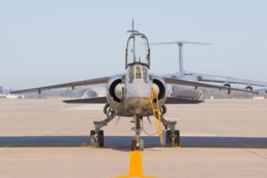 Building Real-Time Avionics: Best Practices with ARINC 653 1 ARINC 653