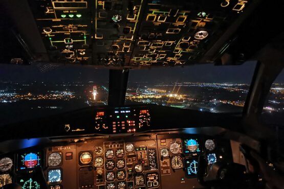ARINC 724 and Aircraft Safety - Strengthening Situational Awareness in the Cockpit