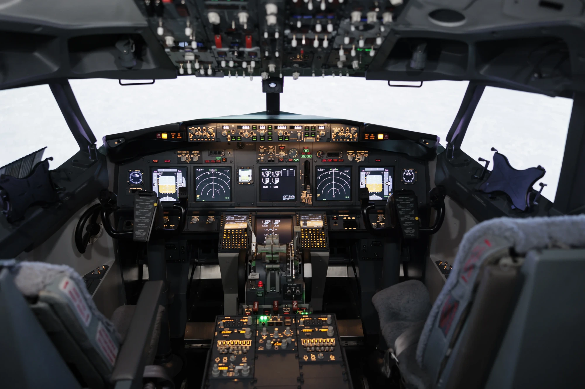 ARINC 424 in Next-Generation Avionics- Supporting Digital Cockpits and FMS Upgrades
